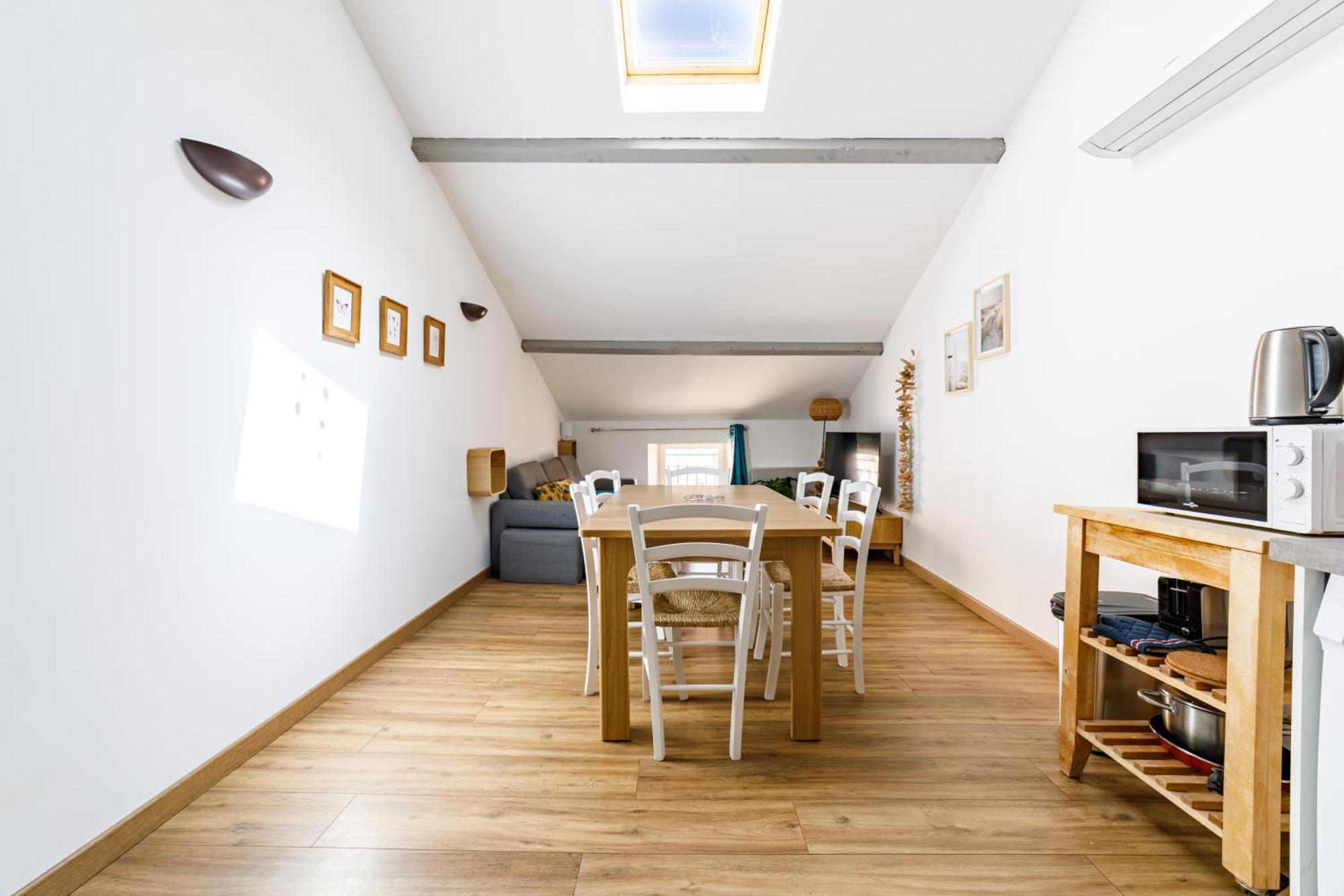 T3 Residence De Tourisme Voltaire Hyères Екстериор снимка