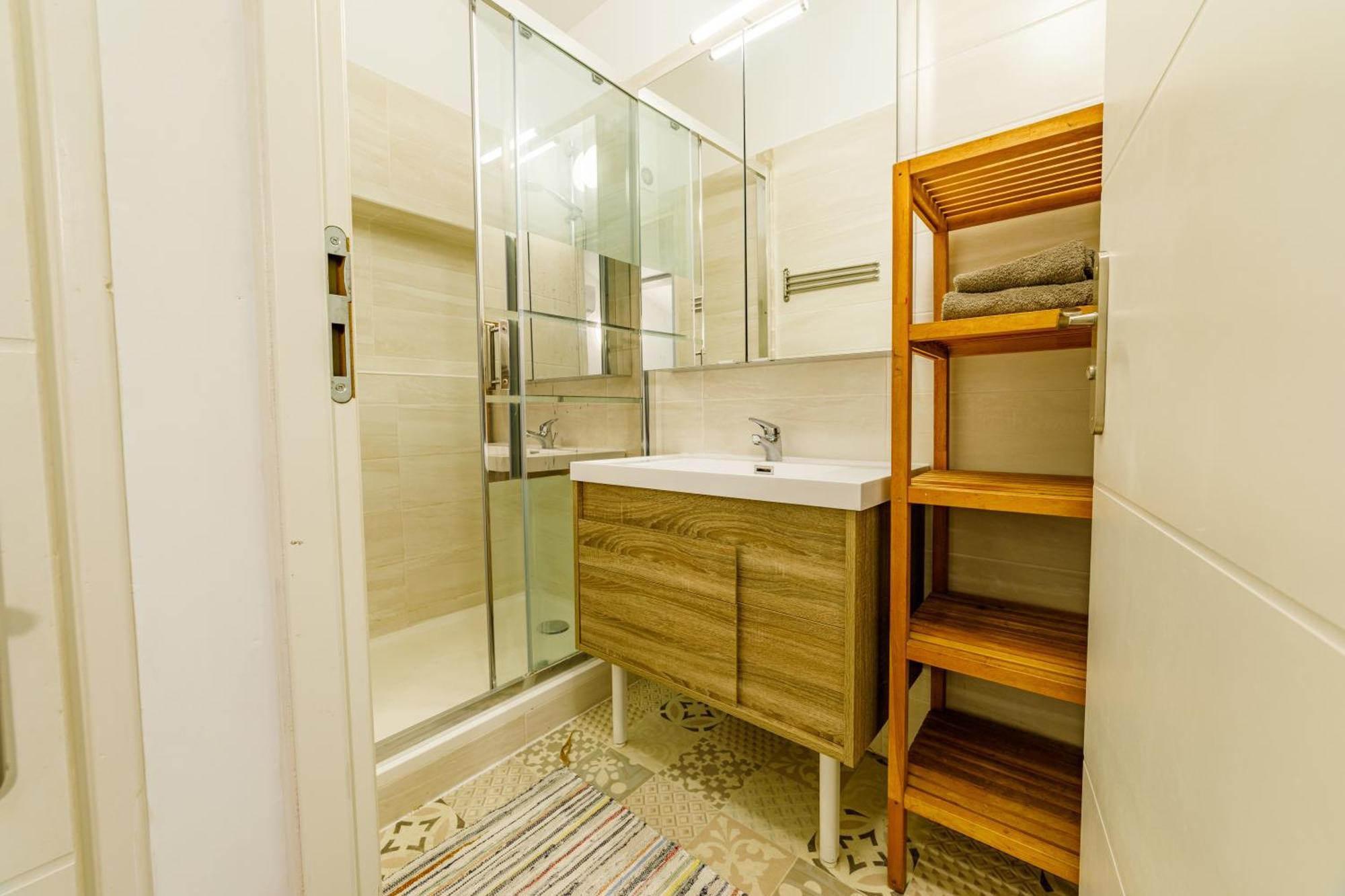 T3 Residence De Tourisme Voltaire Hyères Екстериор снимка